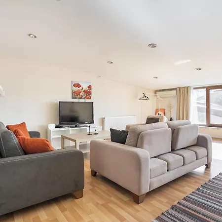 Flat Close To Taksim Square In Beyoglu * Стамбул