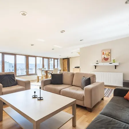 Flat Close To Taksim Square In Beyoglu *