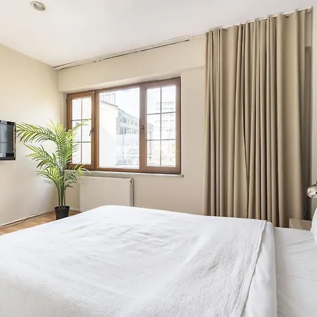 Apartment Flat Close To Taksim Square In Beyoglu